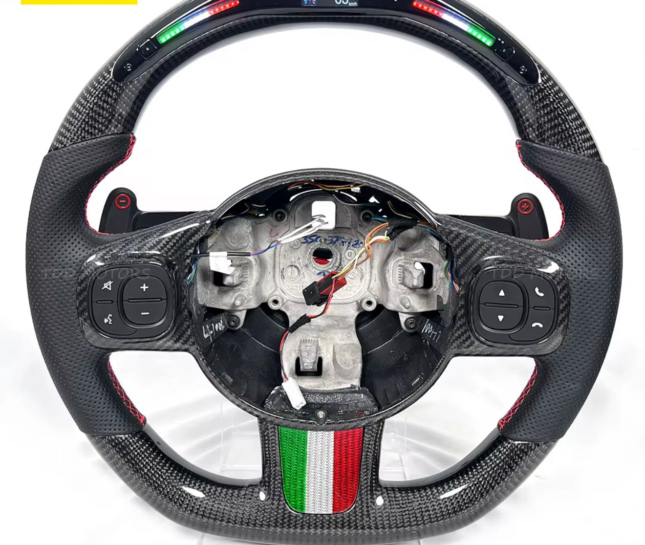 Volante abarth 500/595 con led di cambiata in carbonio
