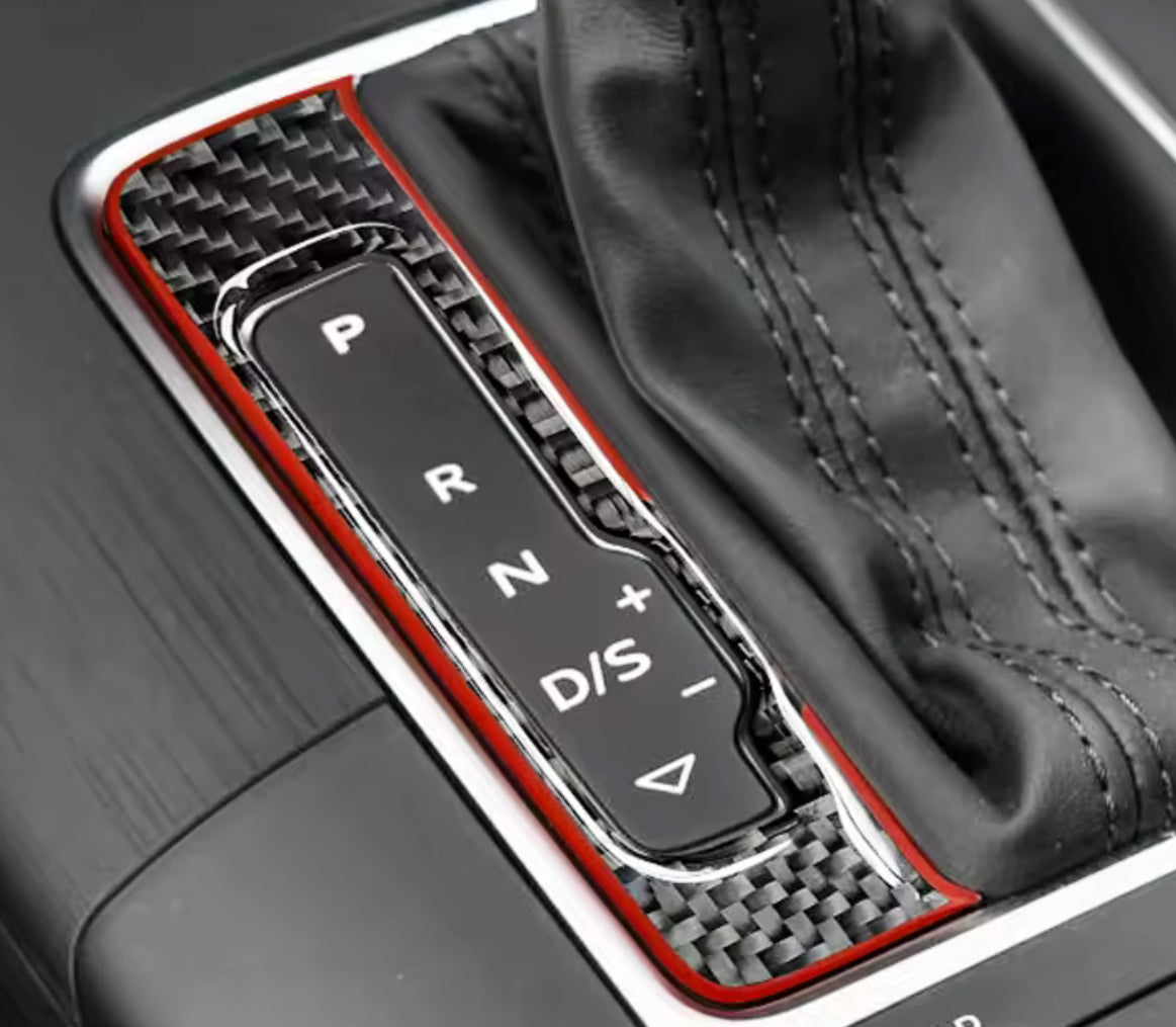 Cover in carbonio per leva audi A3