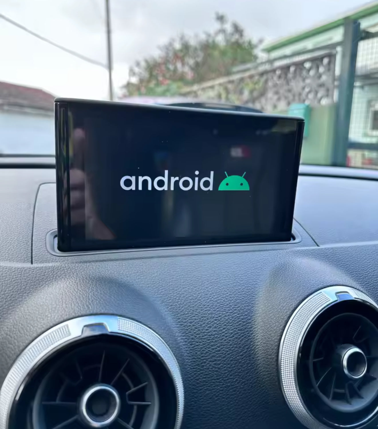 Stereo display 7 pollici audi A3 (funzioni come originale si chiude e si apre)